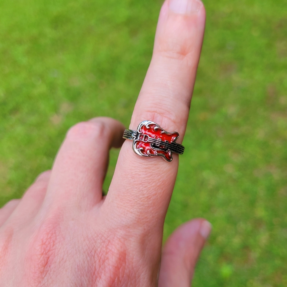 Red Guitar Hard Rock Elvis Presley TCB 925 Silver Ring - Picture 9 of 16